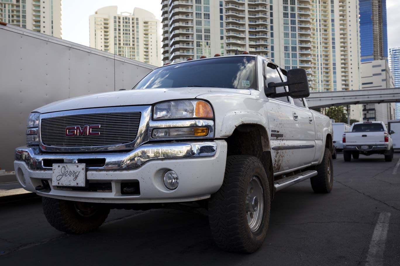 Muddy GMC at SEMA